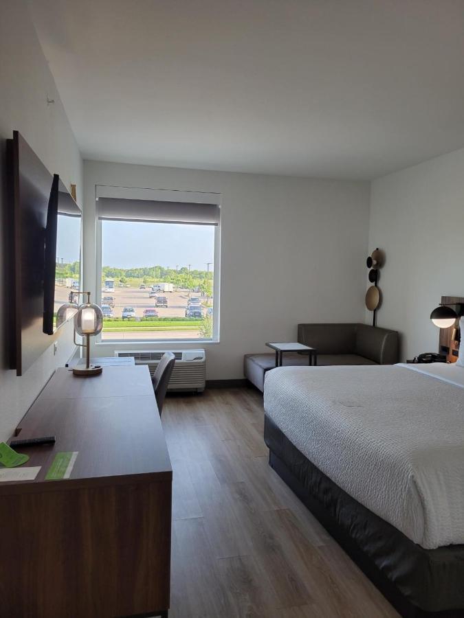 La Quinta Inn & Suites By Wyndham Terrell Dış mekan fotoğraf