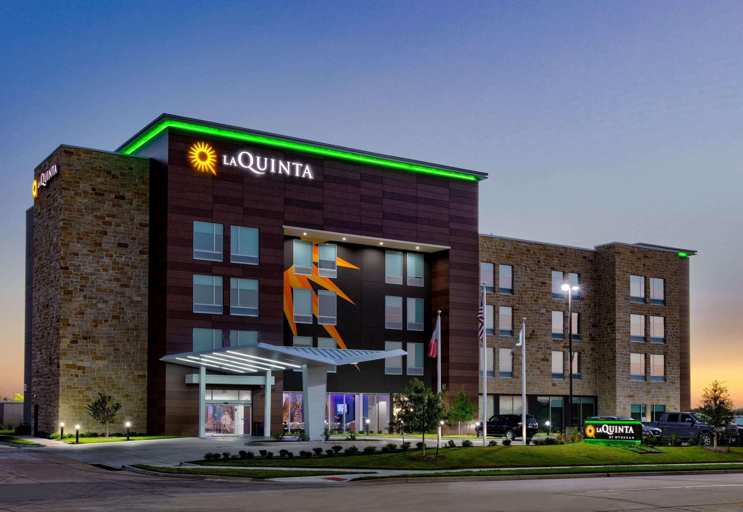 La Quinta Inn & Suites By Wyndham Terrell Dış mekan fotoğraf