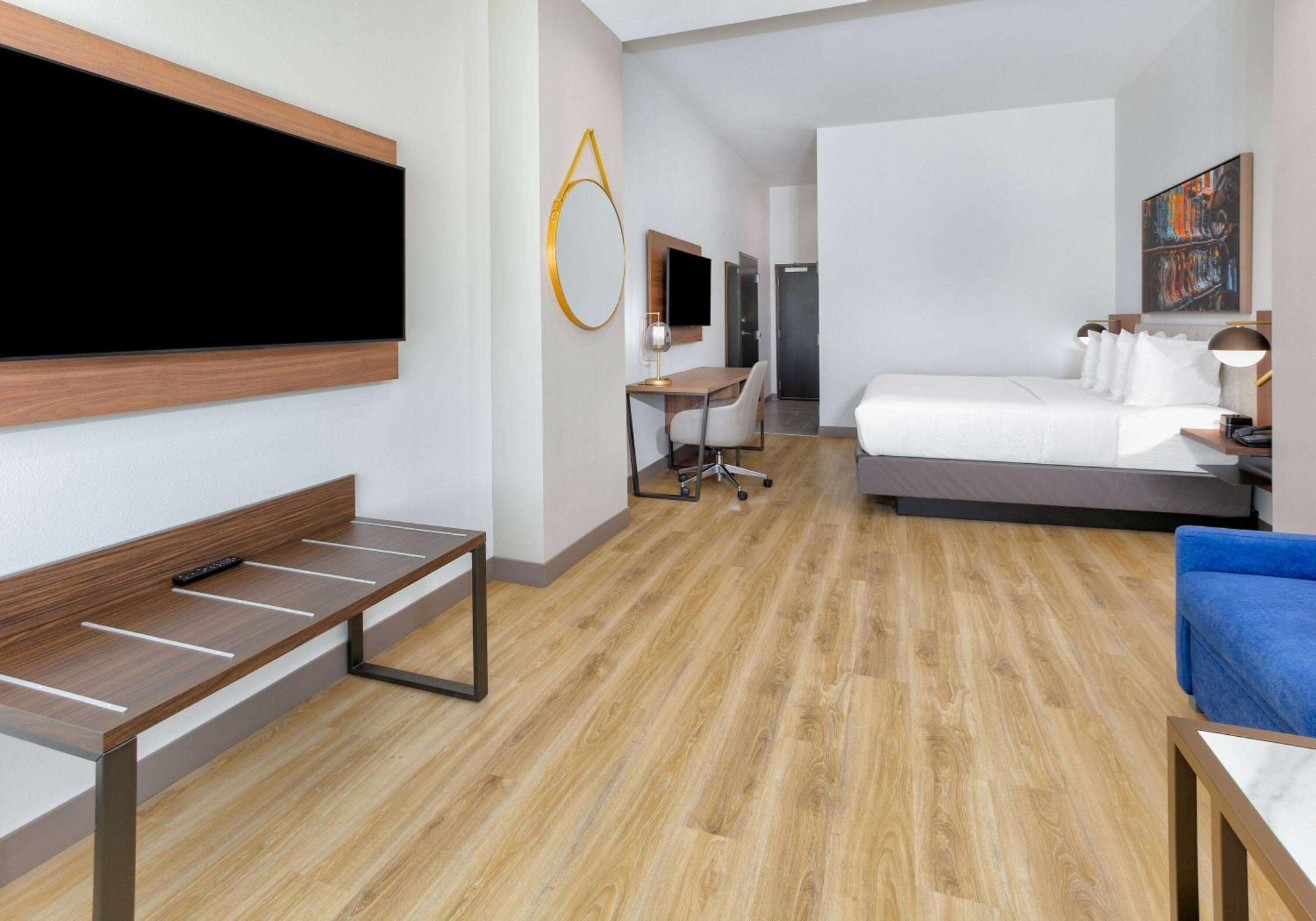 La Quinta Inn & Suites By Wyndham Terrell Dış mekan fotoğraf